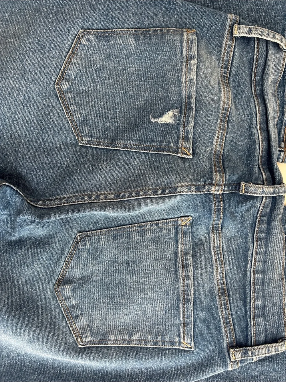 a.n.a Women’s Boot Cut Jeans in Medium Blue Wash